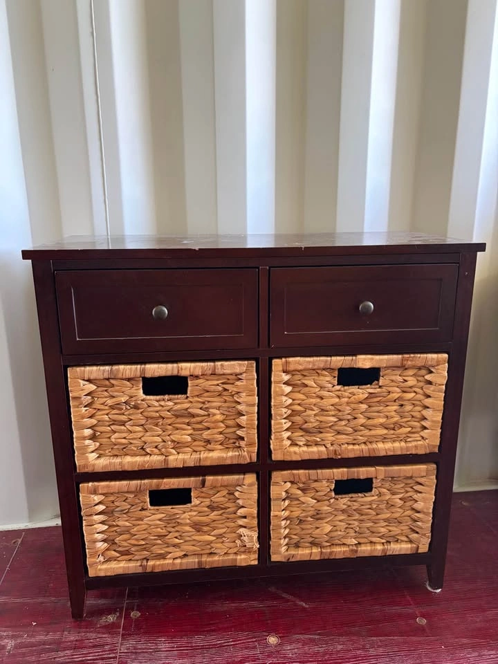 6 Drawer Wicker Side Table - photo 2