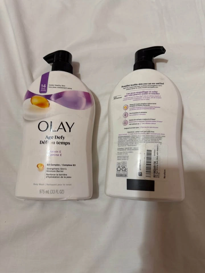 Olay Age Defying Body Wash [2pc] with Vitamin E, 975 mL NEW - photo 3