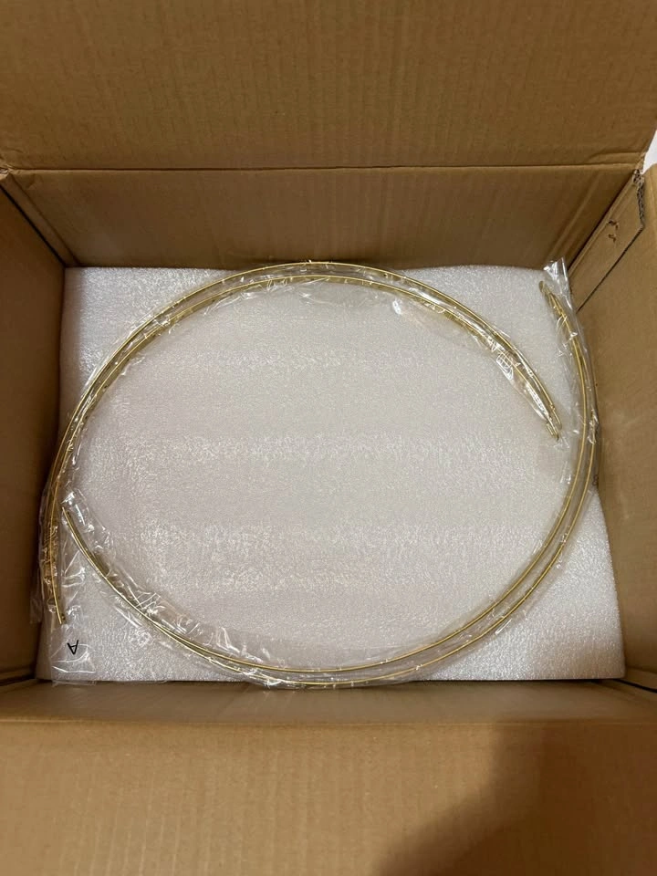 6-Light Gold Crystal Chandelier with Round Metal Shade - photo 4