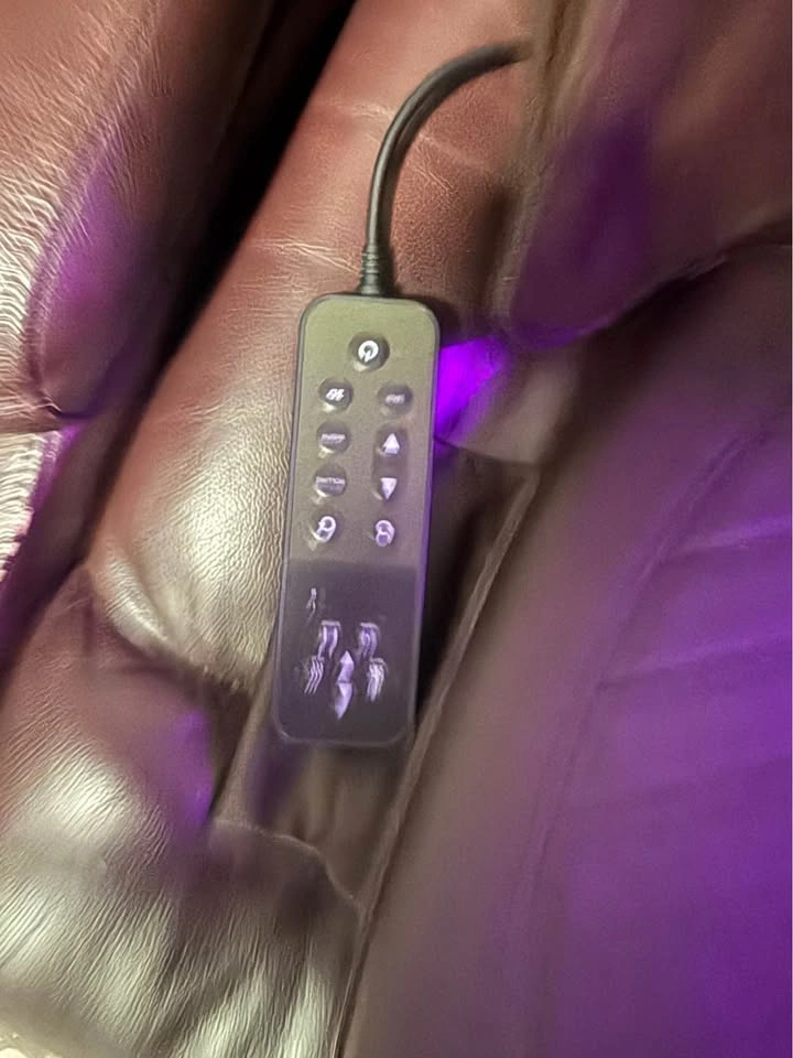 Shiatsu Neck and Back Massager with Heat - photo 3