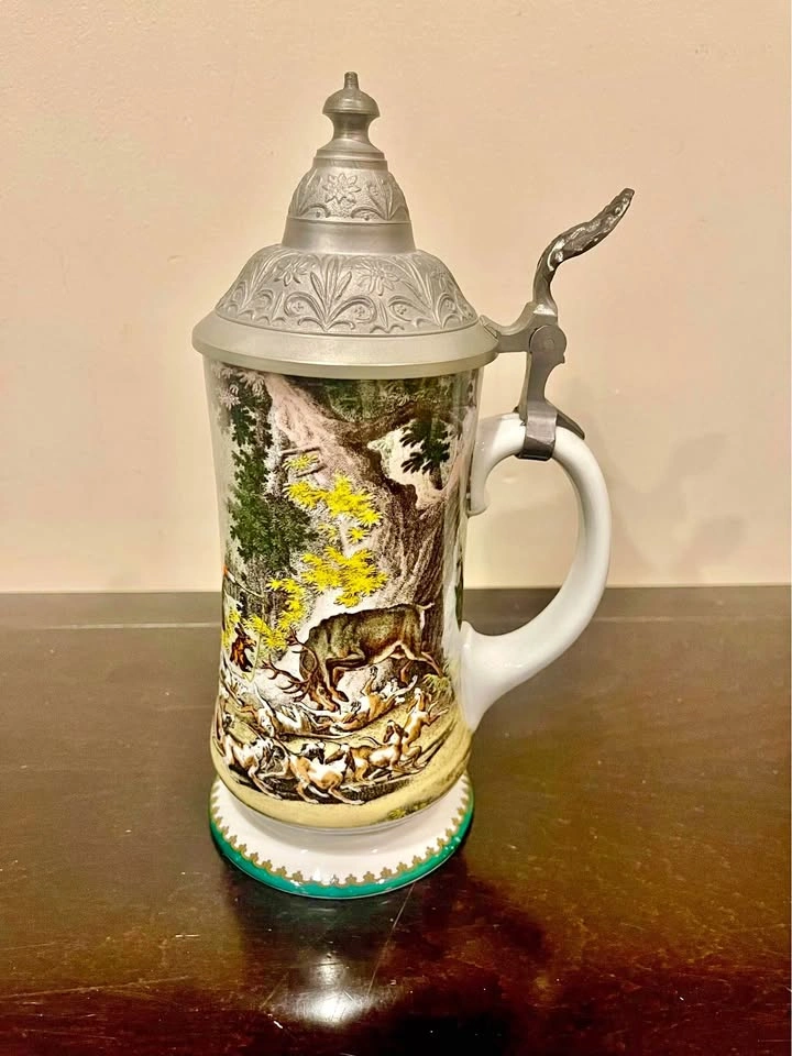 Vintage German Lidded Beer Stein with traditional Hunting Scene