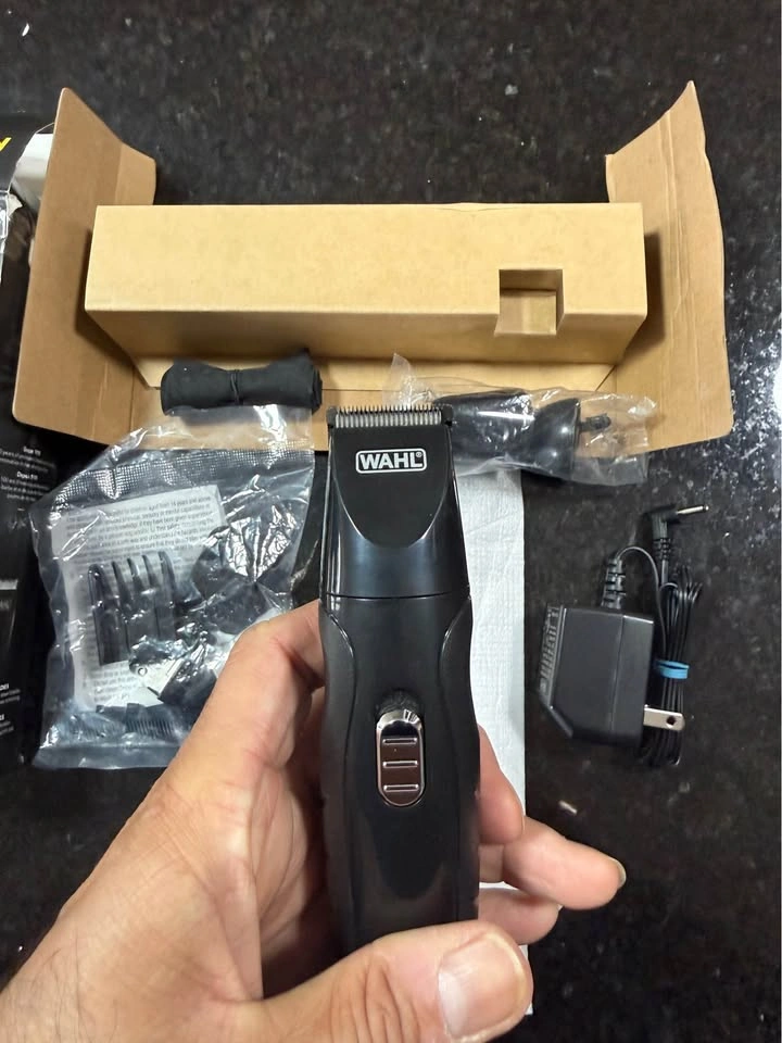 Wahl Canada All in One Rechargeable Groomer - photo 4
