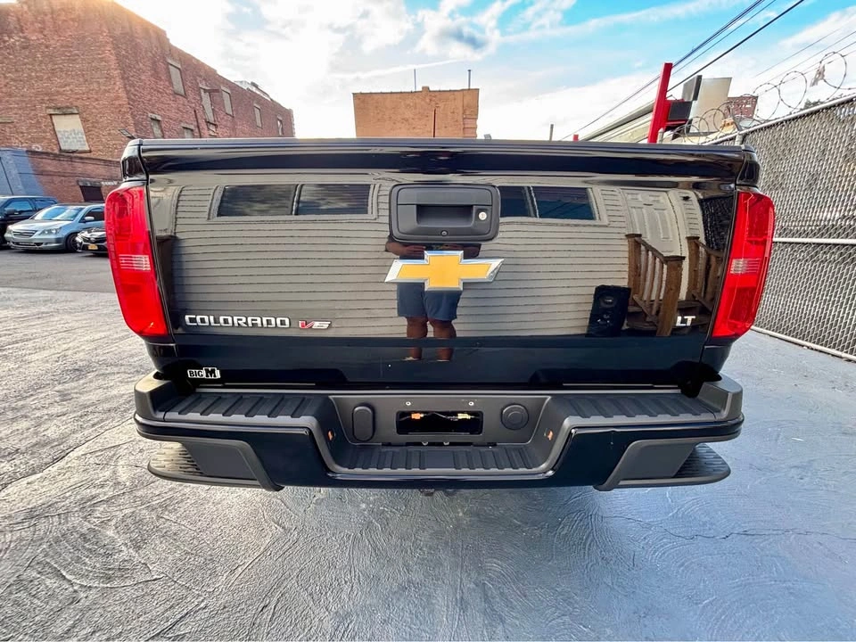2020 Chevrolet Colorado LT Pickup 4D 5 1/4 ft - photo 4