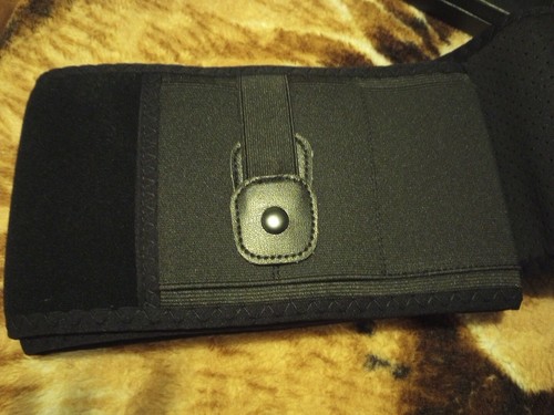 Zipper Pocket Model Beld