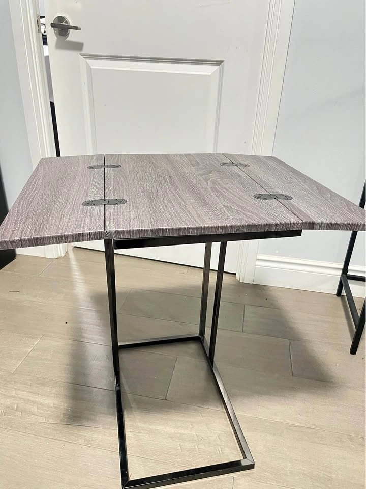Side table with foldable extensions