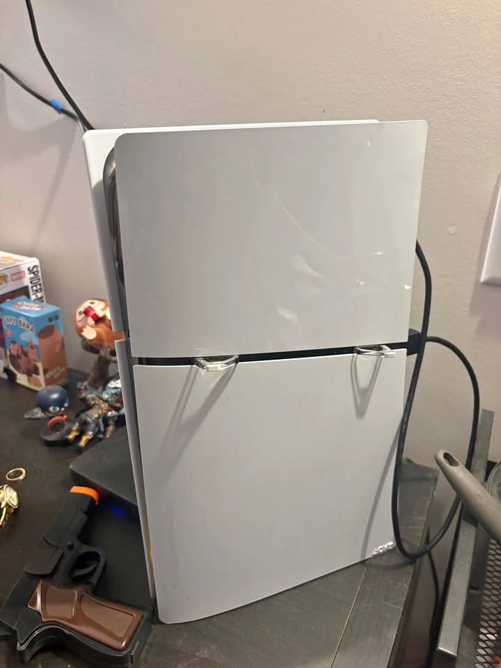 PS5 Slim 1 TB