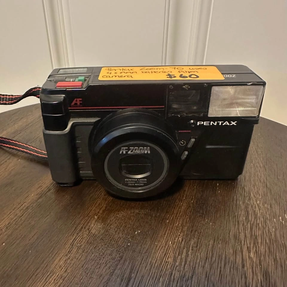 Pentax Zoom 70 Film Camera - photo 2
