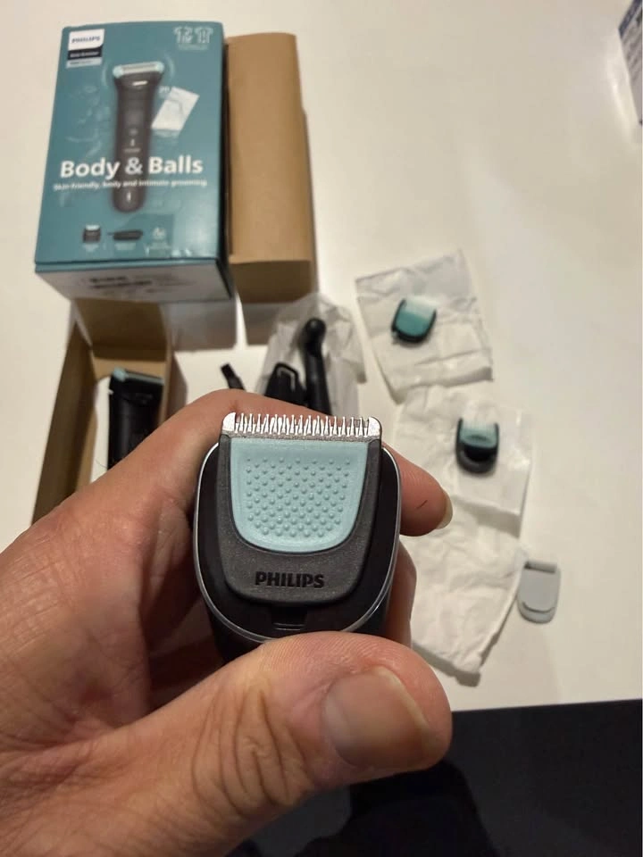 Philips Body Groomer 7000, Interchangeable Heads, Black - photo 4