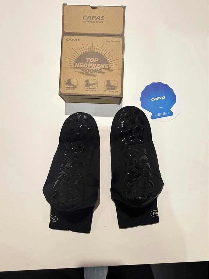 CAPAS 2mm Neoprene Sand Socks for Beach Volleyball & Water - photo 4