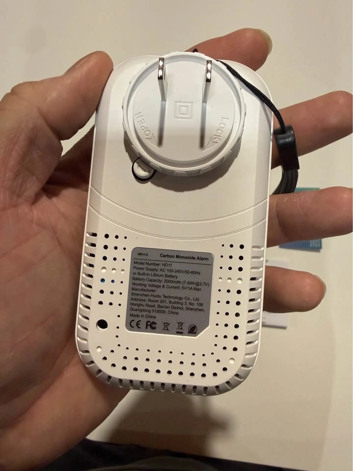 5-in-1 Carbon Monoxide, Gas, Smoke, Temp, Humidity Detector - photo 4