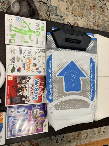 Nintendo Wii Console Full Bundle with All Accessories - photo 5