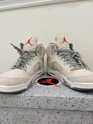 Size 10 - Jordan 5 Retro SE Craft Light Orewood Brown 2023