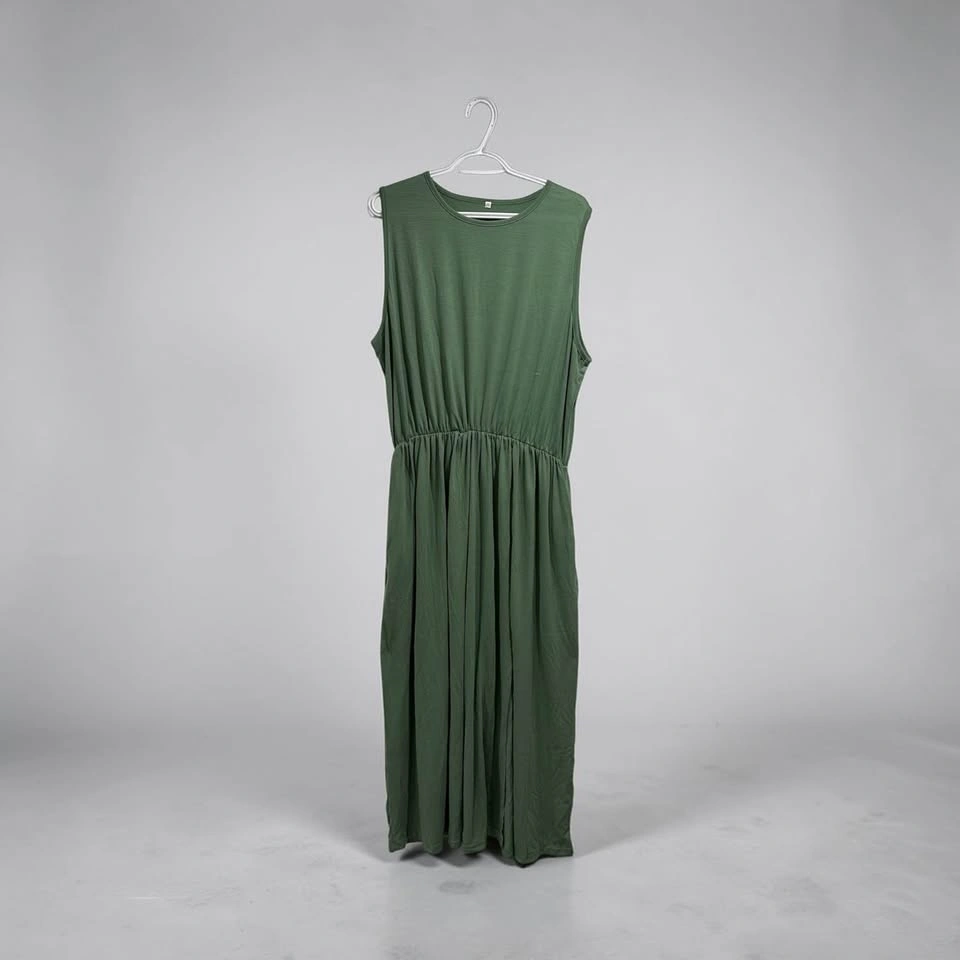 Green Sleeveless Dress Side Split – Size 2XL – Brand New - photo 4