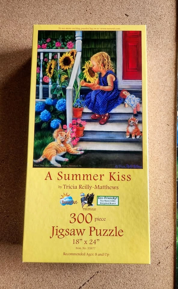 Four 300-piece Puzzles Bundle - photo 2