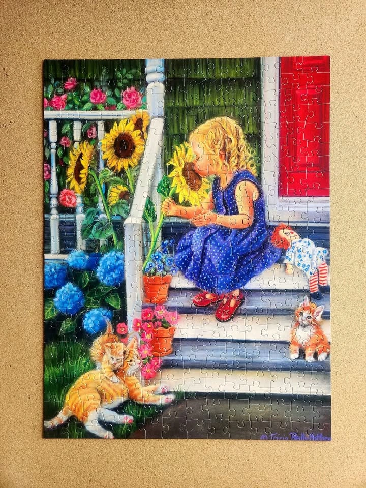 Four 300-piece Puzzles Bundle - photo 3