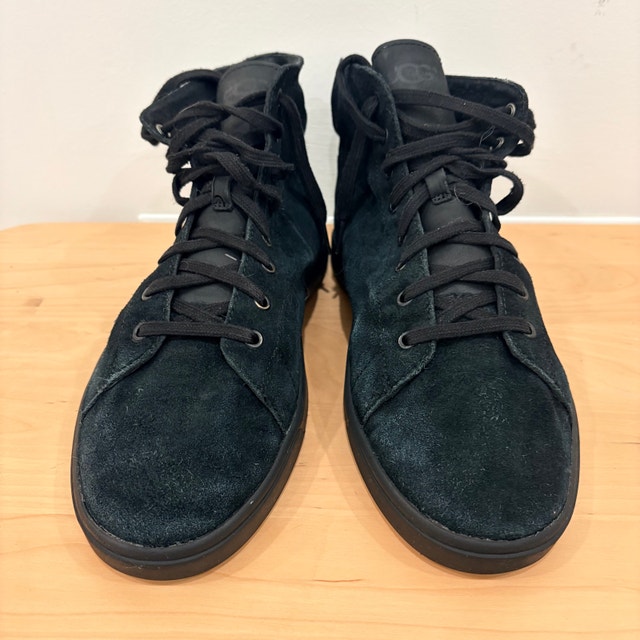 UGG High-Top Sneakers size 9
