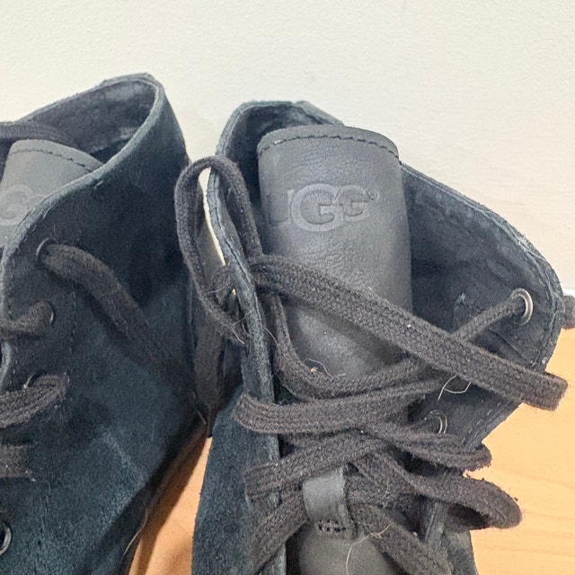 UGG High-Top Sneakers size 9 - photo 2