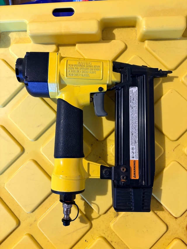 Stanley SWK1850 Brad Nailer - photo 3