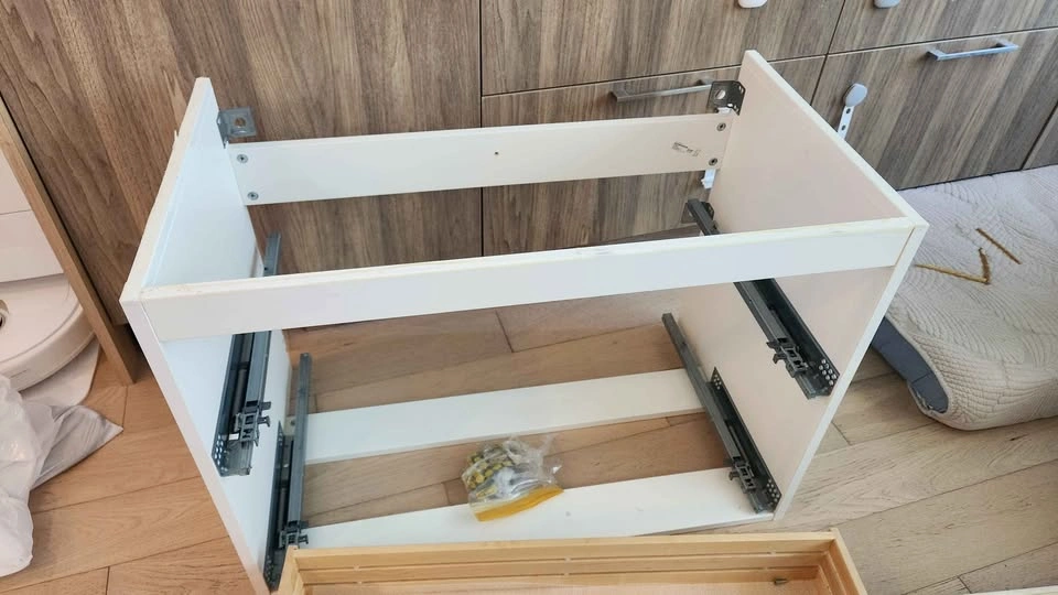 $250 IKEA Godmorgon / Odensvik Bathroom Vanity with Sink - photo 3