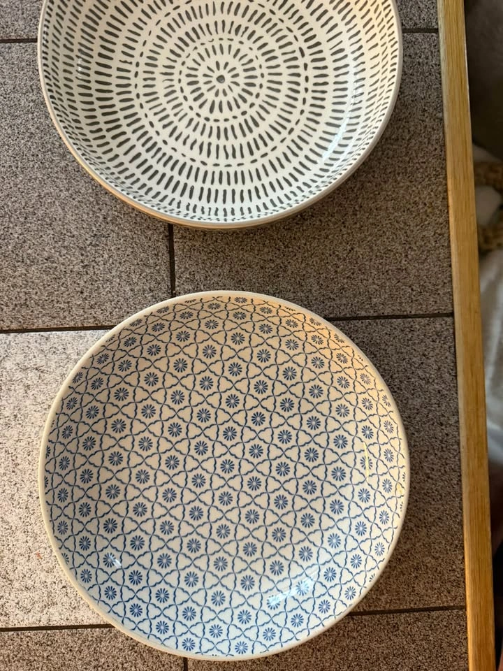 Two dinner plates