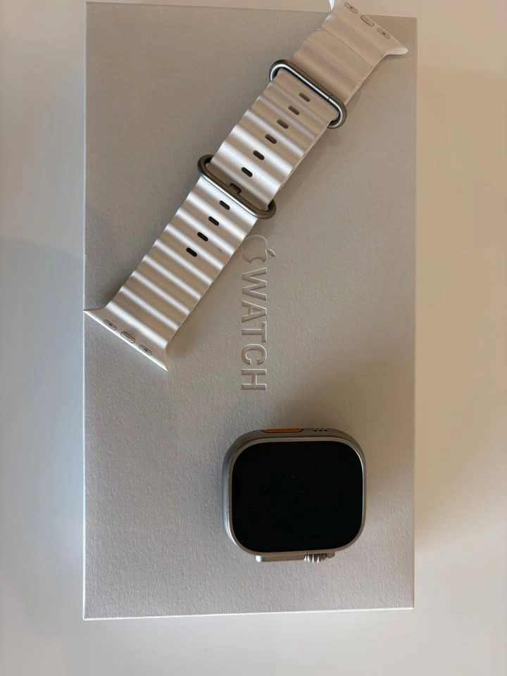 Apple Watch Ultra First Gen - photo 4