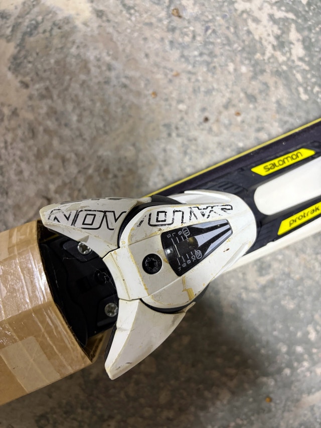 Salomon Powerline 162 cm downhill skis with Salomon binding - photo 5
