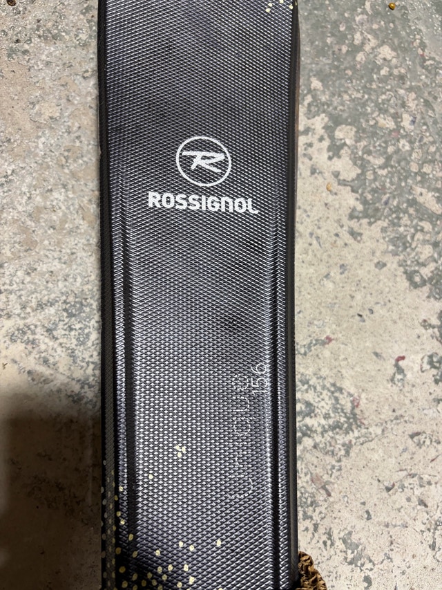 ROSSIGNOL 163 CM DOWNHILL / ALPINE SKIS + AXIUM 100 BINDINGS - photo 2