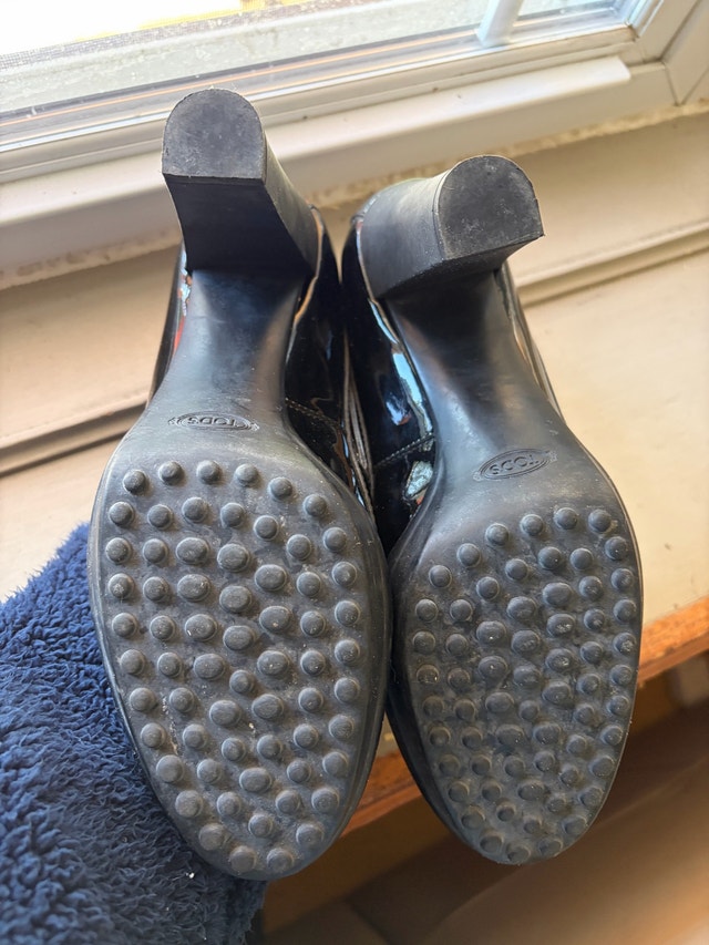 Authentic Tod’s Patent Leather Loafer Heels – EU 38 - photo 5