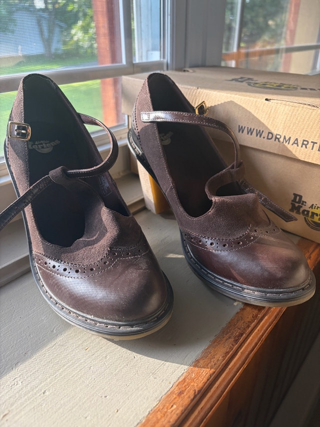Dr. Martens Brown Leather Mary Jane Heels – Women’s US 7 / EU 38 - photo 2