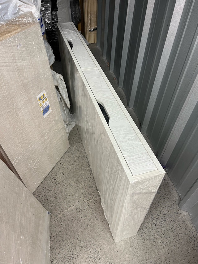 Desk - white - photo 3