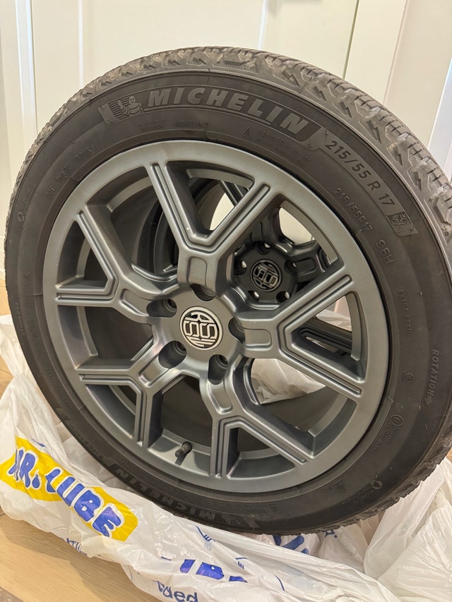 4x Michelin X-Ice Snow Winter Tires on RSSW Alloy Wheels