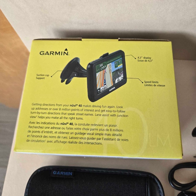 Garmin Nuvi 40 LM GPS - photo 4