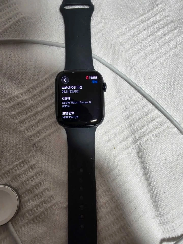 Apple Watch Series 8 45 (GPS) - photo 3