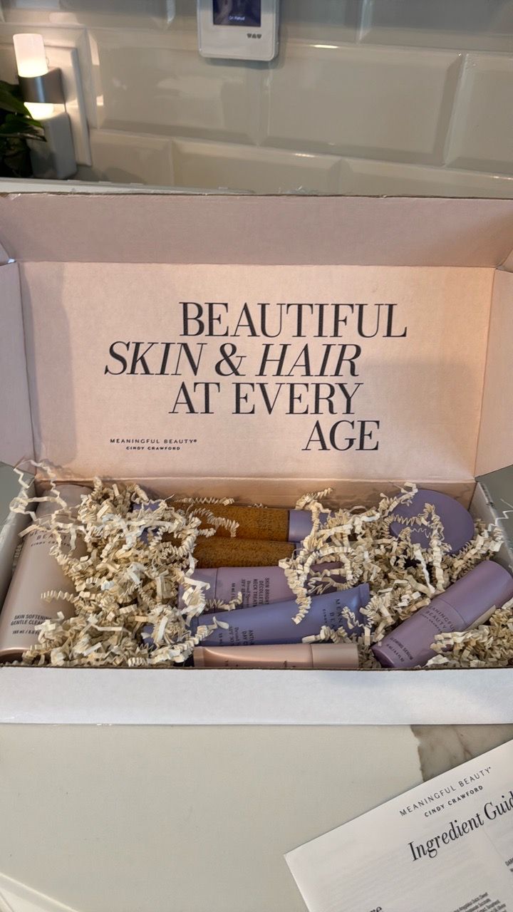Meaningful Beauty by Cindy Crawford Full Size Skincare Set NEW - photo 5
