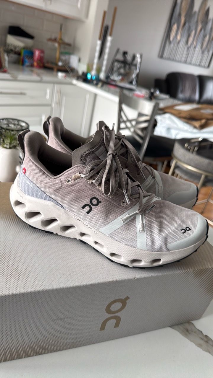OC On Cloud Cloudsurfer Trail WP Ombre Tan Gray Women Size 7 - photo 4
