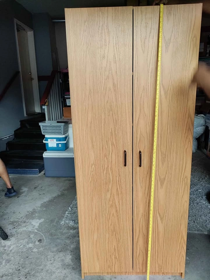 Oak Finish 2-Door Storage Cabinet/ Wardrobe - photo 3