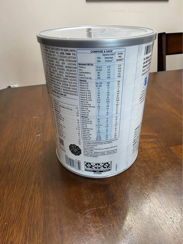 20 Cans of Signature Select Baby Formula - photo 2