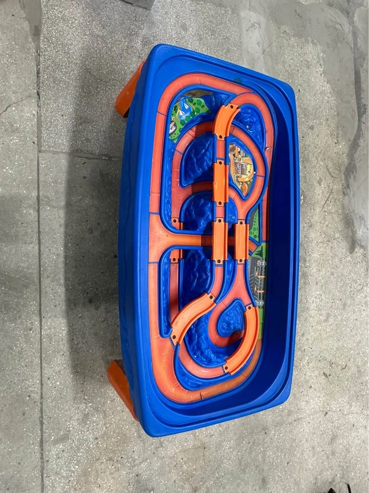 Vintage Step2 Hot Wheels Car & Track Play Table - photo 2