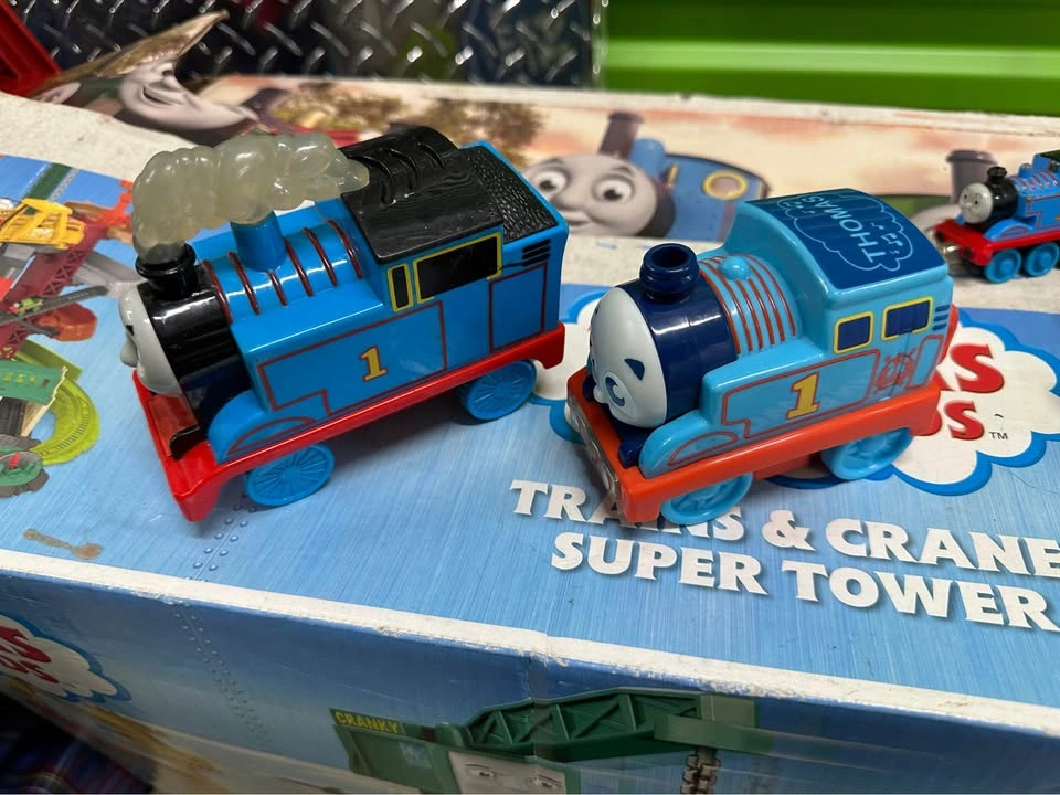 Thomas & Friends Trains & Cranes Super Tower + Free Trains - photo 4