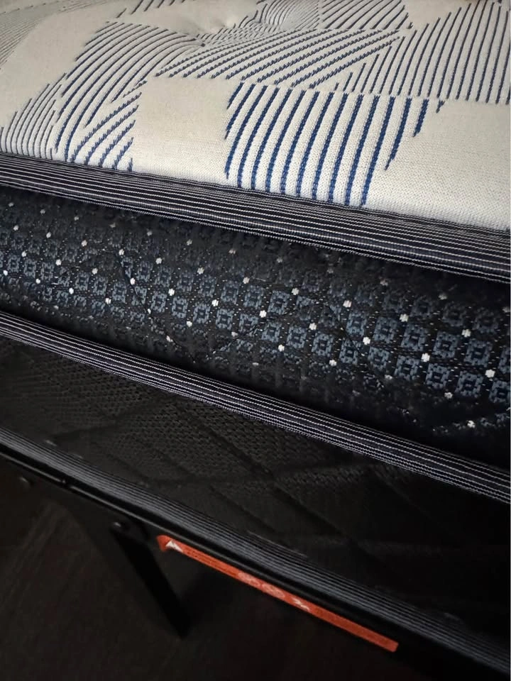 Double Size Mattress - photo 2