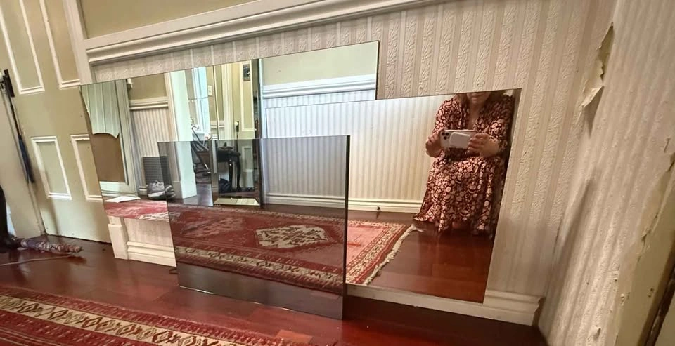 Modern Multi-Panel 3 Dimensional Wall Mirror - photo 2