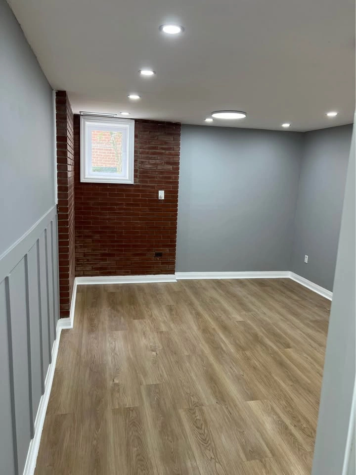 3 Beds 2 Baths - House - photo 4