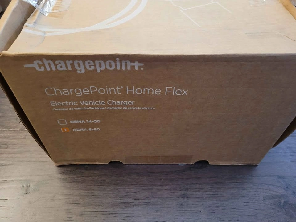 NEW IN BOX ChargePoint Home Flex EV Charger 6-50 CPH50 J1772 - photo 5