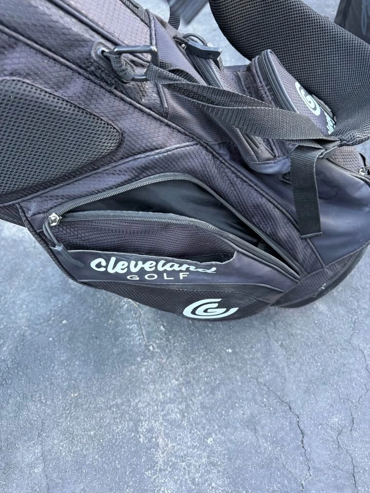 Cleveland Golf Bag - photo 4