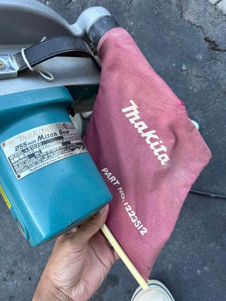 Makita Mitre Saw - photo 5