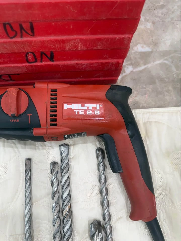 HILTI Rotary Hammer Drill With Drill Bit Tool Set - photo 3