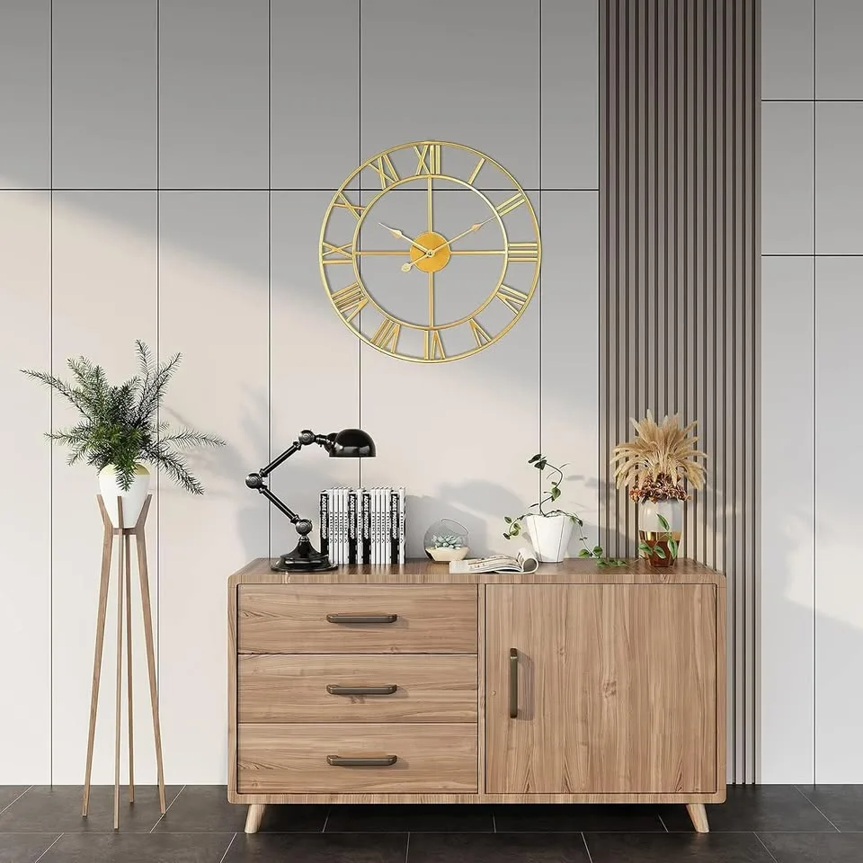 Quiet Non-Ticking Wall Clock - Gold Frame image indicator(5)