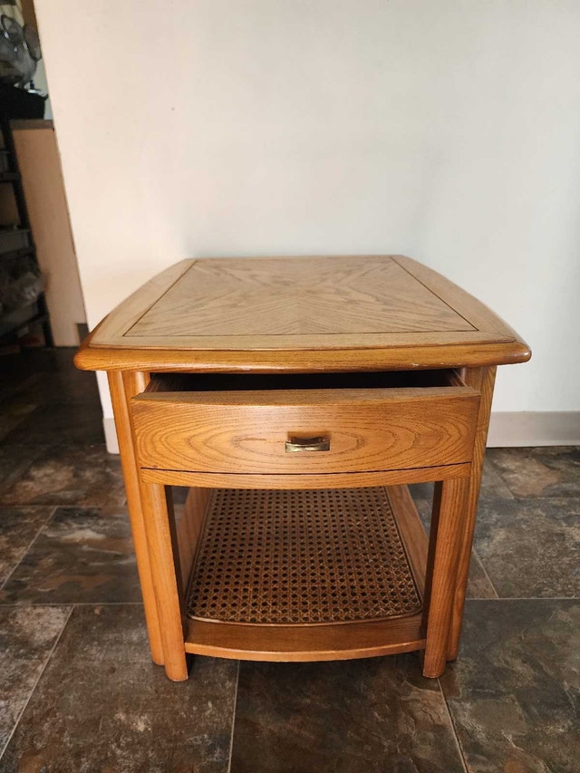 Oak Side Table with Drawer and Cane Shelf - photo 3