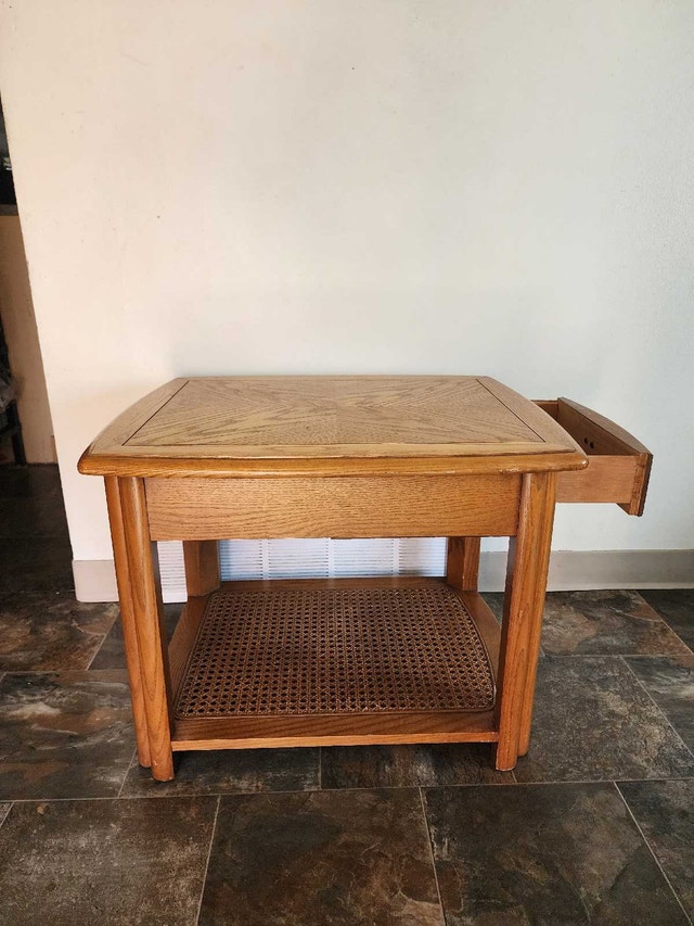Oak Side Table with Drawer and Cane Shelf - photo 5