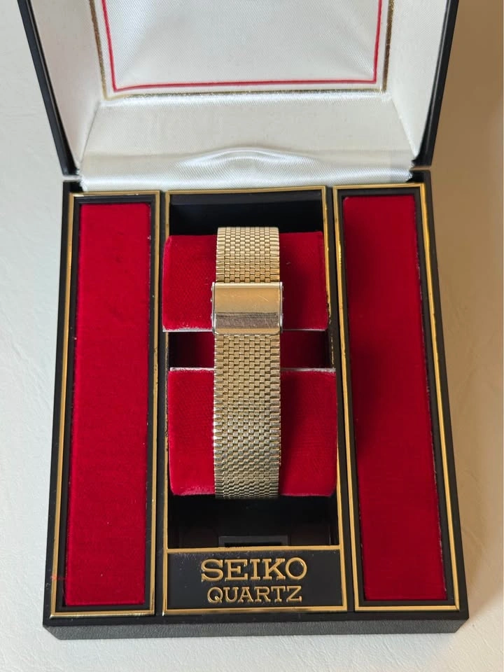 Vintage Seiko Quartz Men’s Watch (4100-5069) - photo 4